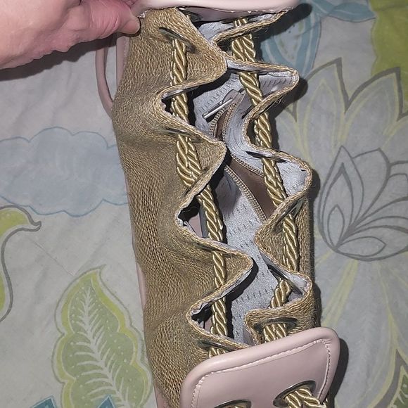 Burlap and faux leather drawstring bag NWOT - Picture 6 of 9